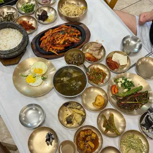 산아래 사진 1