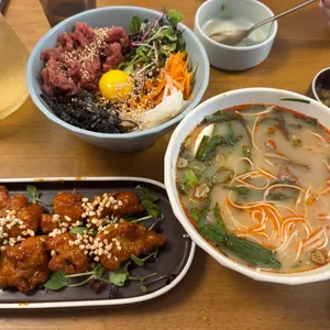 비범 대표 사진