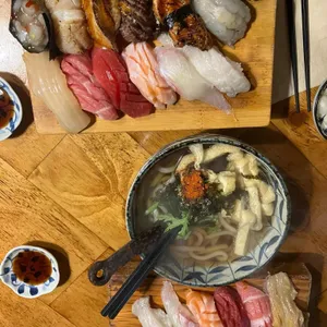 물고기초밥 사진 1