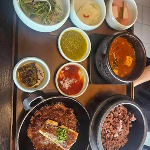 백운 사진