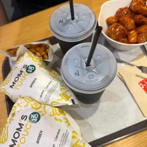 맘스터치 대표 사진