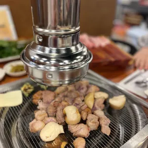 솔방구리삼겹살 사진