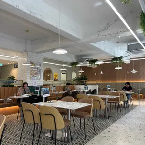 라라코스트 리뷰 사진