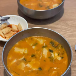 부평매운수제비 사진 1