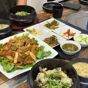 돌담정식 사진