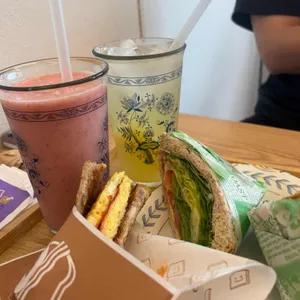 식탐 리뷰 사진