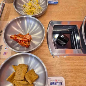 엉클부대찌개 대표 사진