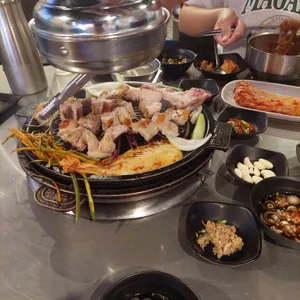 넙딱집 대표 사진