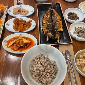 복남이네 꽁당보리밥 사진