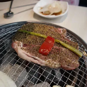 명륜진사갈비 대표 사진