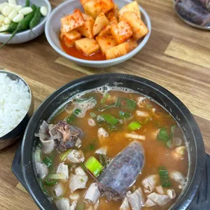 도솔순대국밥 대표 사진