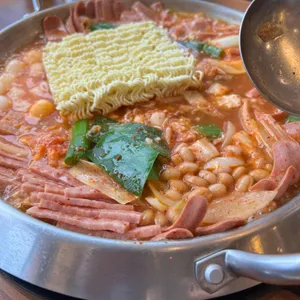 군오부대찌개 사진