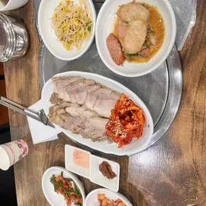 보쌈한상 사진 1