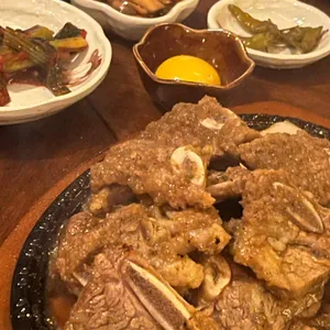 동주 대표 사진