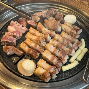 육마루 사진