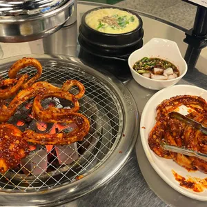 울트라꼼장어 대표 사진