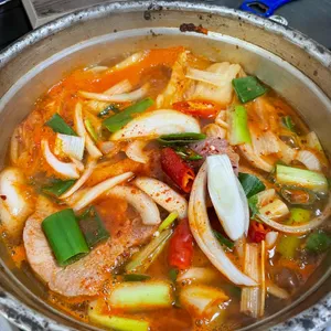 강남찌개 사진