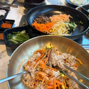 양산보리밥 사진