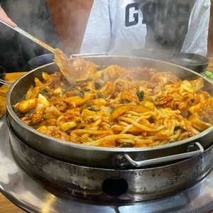 용문집닭갈비막국수 사진 1
