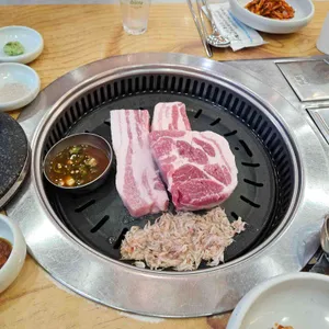 맛찬들왕소금구이 사진