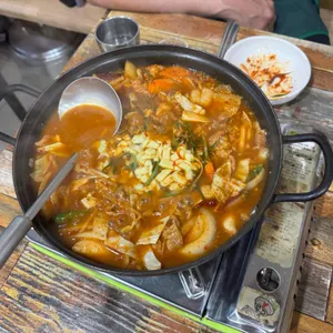 부엉이포차 사진