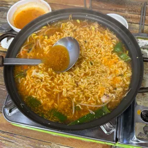 부엉이포차 사진