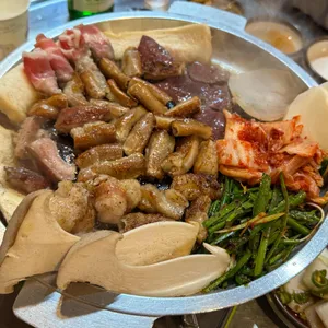 원조한우곱창돼지촌 사진