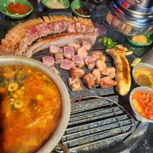 오늘도연탄구이 사진 2