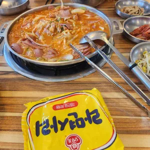 이태리부대찌개 사진