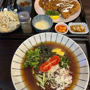 겸손돈가스 사진