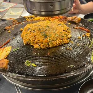 할매솥뚜껑삼겹살 대표 사진