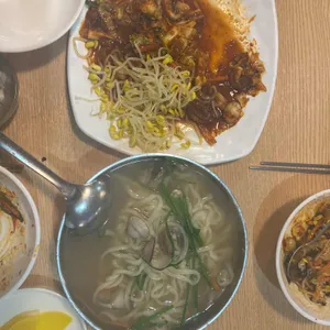 온천칼국수 대표 사진