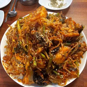 나아구 너밀면 사진 1