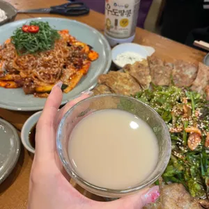 달 화명점 사진