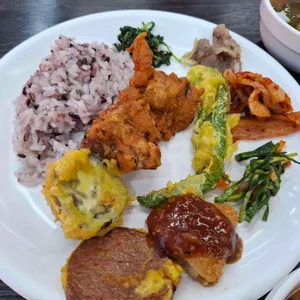 정지간한식뷔페 대표 사진