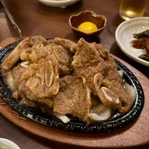 동주 대표 사진