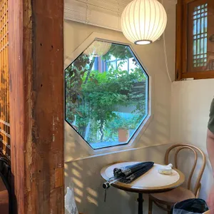 카페 수달 리뷰 사진