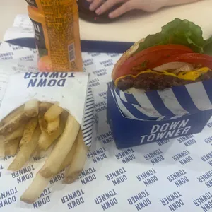 다운타우너 대표 사진