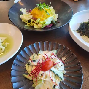 모담 대표 사진