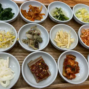 홍이 보리밥 대표 사진