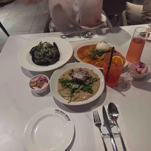 더몰트하우스 사진