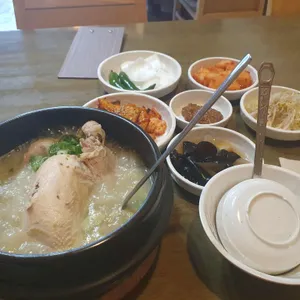 백제삼계탕13월 대표 사진