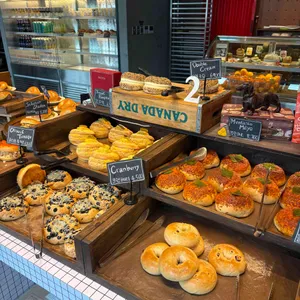 오렌지베이글 사진