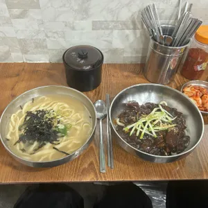 홍두깨손칼국수 사진 1