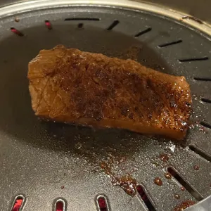 고기굽는남자 사진