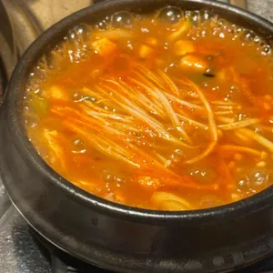 고기굽는남자 사진