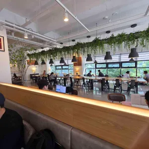 카페 포즈 리뷰 사진