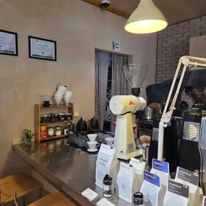 돌핀커피로스터스 리뷰 사진