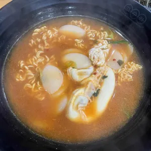 고수라김밥 대표 사진