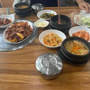 똑순이네우렁쌈밥 대표 사진